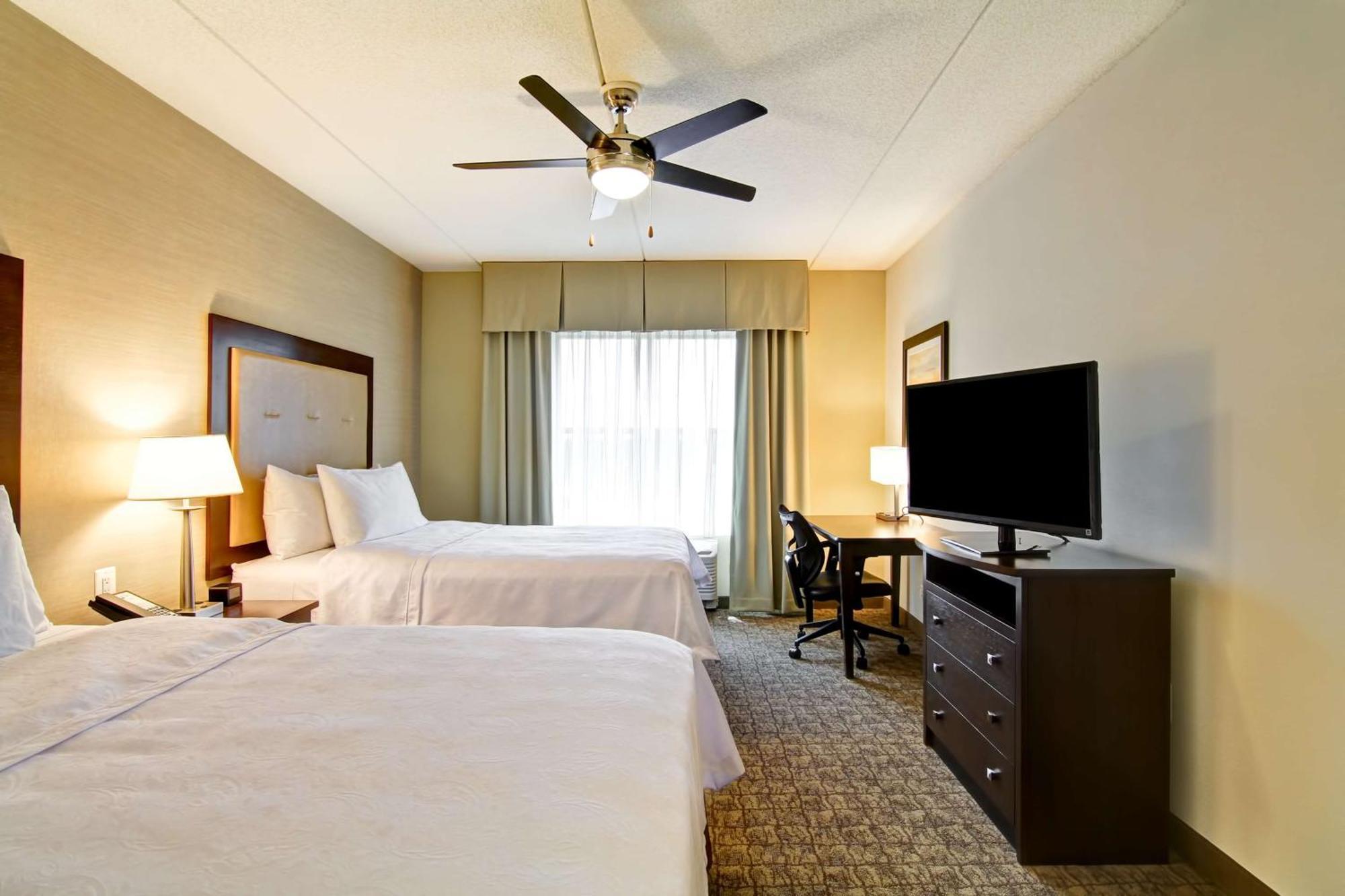 Homewood Suites By Hilton Woodbridge Bagian luar foto