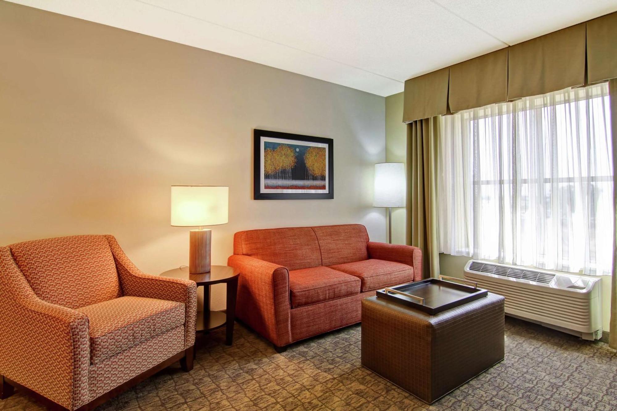 Homewood Suites By Hilton Woodbridge Bagian luar foto